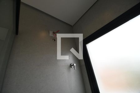 Banheiro de serviço de casa de condomínio à venda com 3 quartos, 158m² em Chácara Primavera, Campinas