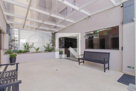 Hall de entrada de apartamento para alugar com 3 quartos, 120m² em Vila Bocaina, Mauá