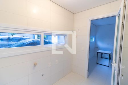 Área de Serviço de casa de condomínio à venda com 3 quartos, 340m² em Pedra Redonda, Porto Alegre