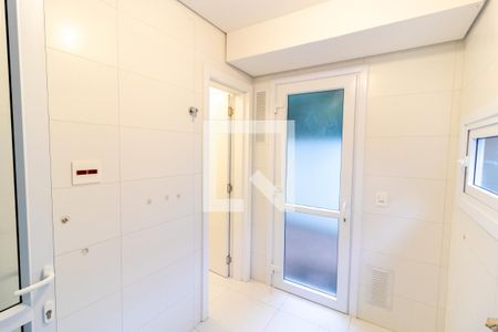 Área de Serviço de casa de condomínio à venda com 3 quartos, 340m² em Pedra Redonda, Porto Alegre