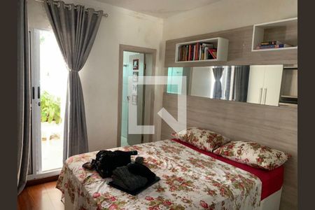 Casa à venda com 3 quartos, 400m² em Vila Mazzei, São Paulo