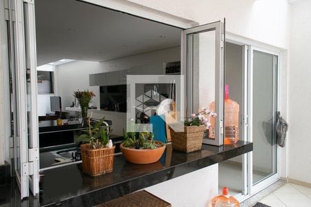 Casa à venda com 3 quartos, 450m² em Vila Mariza Mazzei, São Paulo