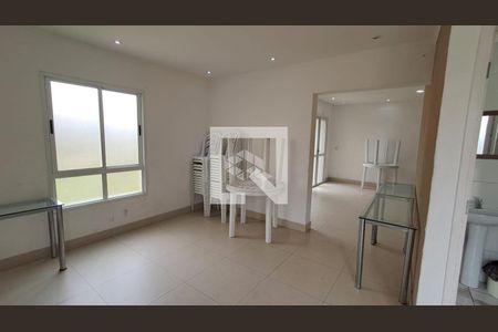 Apartamento à venda com 2 quartos, 62m² em Conjunto Habitacional Santa Etelvina II, São Paulo