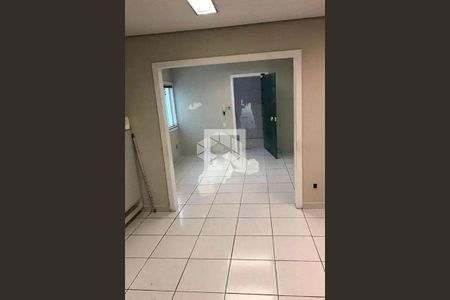 Casa à venda com 4 quartos, 300m² em Vila Aurora (Zona Norte), São Paulo