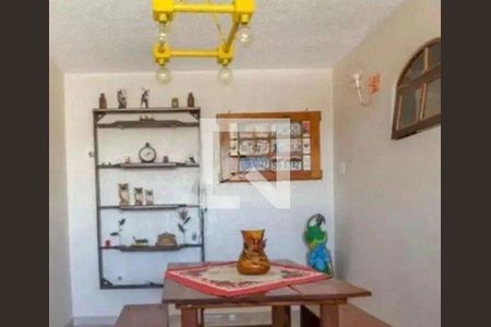 Casa à venda com 4 quartos, 180m² em Vila Marina, São Paulo