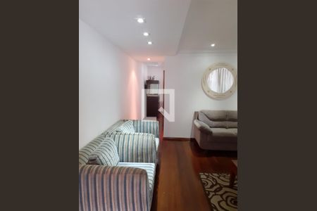 Casa à venda com 3 quartos, 168m² em Vila Scarpelli, Santo André