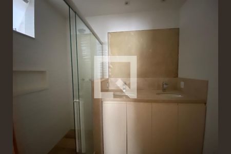 Apartamento à venda com 75m², 2 quartos e 1 vagaBanheiro da Suíte