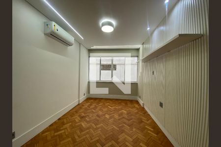 Apartamento à venda com 75m², 2 quartos e 1 vagaSala
