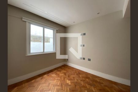 Apartamento à venda com 75m², 2 quartos e 1 vagaSuíte
