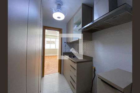 Apartamento à venda com 75m², 2 quartos e 1 vagaCozinha