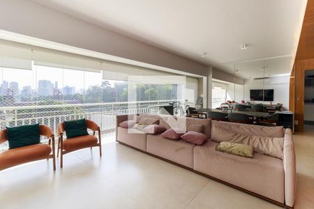 Sala de apartamento à venda com 3 quartos, 148m² em Santo Amaro, São Paulo
