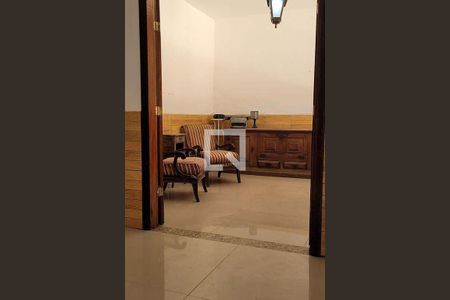 Casa à venda com 4 quartos, 200m² em Vargem Grande, Rio de Janeiro
