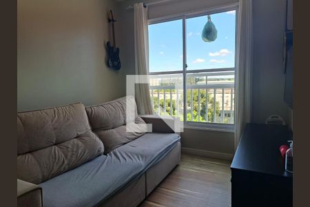 Sala de apartamento para alugar com 2 quartos, 51m² em Pinheirinho, Curitiba