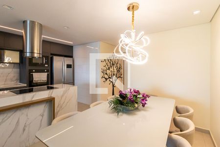 Sala de apartamento para alugar com 3 quartos, 110m² em Maracanã, Praia Grande