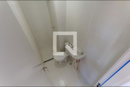 Banheiro de apartamento à venda com 2 quartos, 32m² em Vila Pereira Cerca, São Paulo