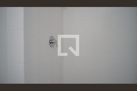 Banheiro de kitnet/studio para alugar com 1 quarto, 51m² em Petrópolis, Porto Alegre