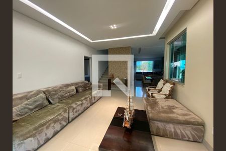Sala de casa para alugar com 5 quartos, 2500m² em Nossa Senhora de Lourdes, Lagoa Santa