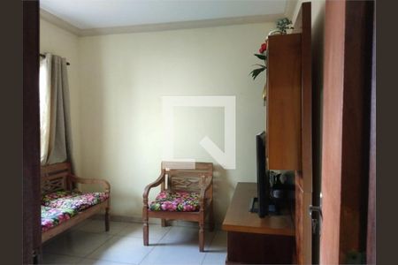 Casa à venda com 5 quartos, 262m² em Parque Xangri-Lá, Contagem