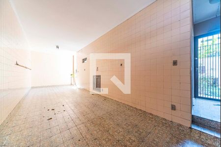 Garagem de casa para alugar com 3 quartos, 165m² em Vila Santa Teresa, Santo André