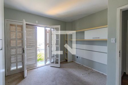 Quarto 1 de casa de condomínio para alugar com 3 quartos, 300m² em Espírito Santo, Porto Alegre