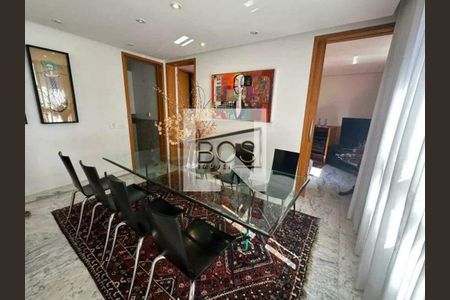 Apartamento à venda com 4 quartos, 240m² em Centro, Belo Horizonte