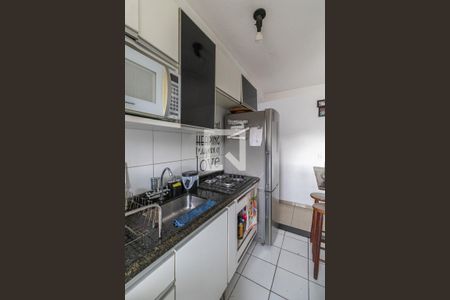 Sala/Cozinha/Área de Serviço  de apartamento à venda com 2 quartos, 47m² em Jardim Castelo, São Paulo