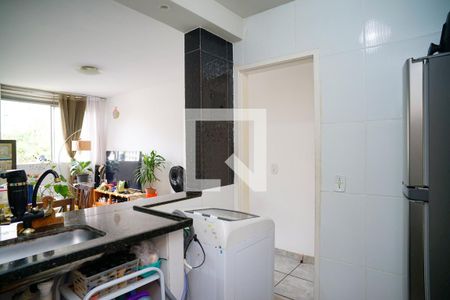 Cozinha e Área de Serviço de apartamento à venda com 3 quartos, 70m² em Santa Rosa, Niterói