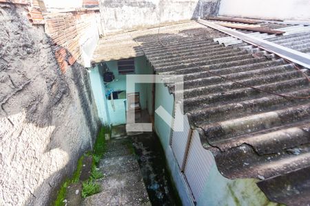 Quintal de casa à venda com 2 quartos, 50m² em Santa Maria, Osasco