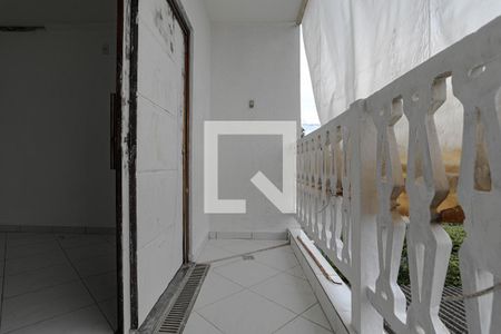 Sacada do Quarto 3 de casa para alugar com 4 quartos, 120m² em Vila Melchizedec, Mogi das Cruzes