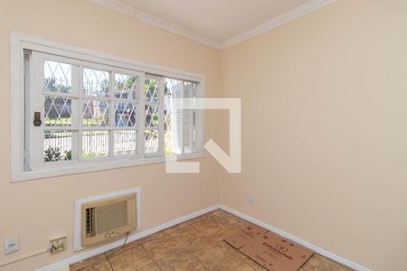 Quarto 2 de casa para alugar com 3 quartos, 300m² em Cristal, Porto Alegre