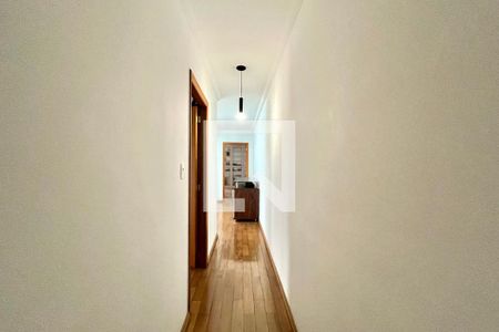 Corredor de casa à venda com 4 quartos, 270m² em Vila Clementino, São Paulo