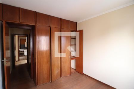 Quarto 1 de apartamento para alugar com 4 quartos, 140m² em Martins, Uberlândia