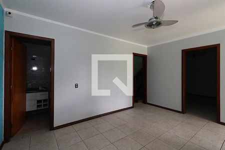 Sala de casa à venda com 3 quartos, 192m² em Vl Sto Agostinho, Porto Alegre
