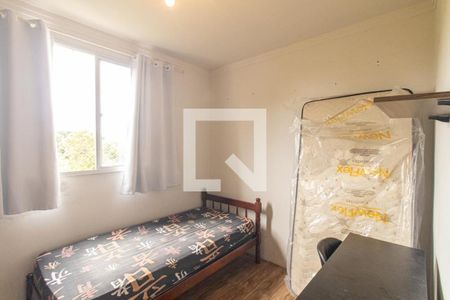 Quarto 1 de apartamento para alugar com 2 quartos, 60m² em Pinheirinho, Curitiba