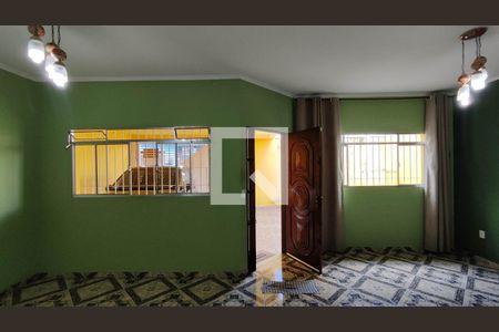 Sala de casa para alugar com 3 quartos, 150m² em Jardim San Giovani, Ferraz de Vasconcelos