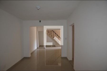 Sala de Jantar de casa para alugar com 2 quartos, 150m² em Osvaldo Cruz, Rio de Janeiro