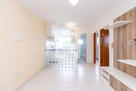 Sala de apartamento para alugar com 2 quartos, 44m² em Jardim Penha, São Paulo