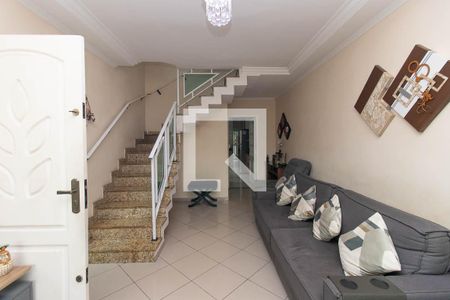 Sala de casa à venda com 3 quartos, 153m² em Vila Constança, São Paulo