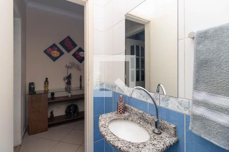 Lavabo de casa à venda com 3 quartos, 153m² em Vila Constança, São Paulo
