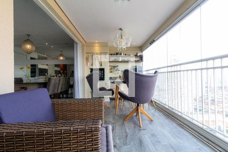 Varanda de apartamento à venda com 3 quartos, 115m² em Vila Carrão, São Paulo