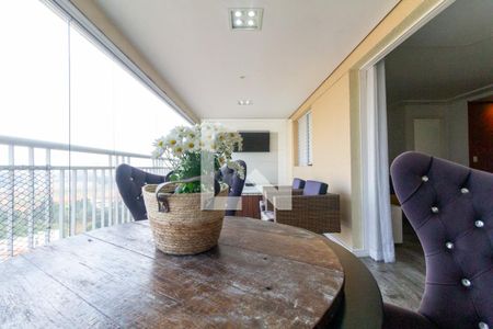 Varanda de apartamento à venda com 3 quartos, 115m² em Vila Carrão, São Paulo