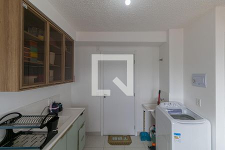 Sala/Cozinha/Área de Serviço  de apartamento para alugar com 2 quartos, 33m² em Engenheiro Goulart, São Paulo