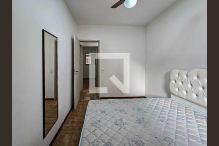 Quarto de apartamento para alugar com 2 quartos, 94m² em Embaré, Santos
