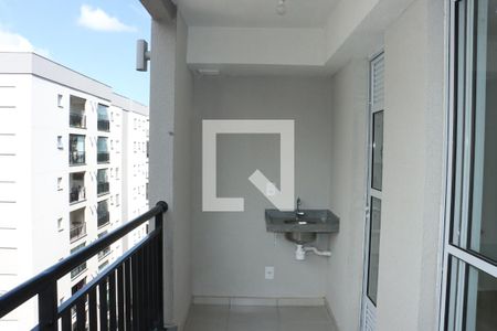 Varanda da Sala/Cozinha de apartamento para alugar com 2 quartos, 56m² em Jardim Recanto Suave, Cotia