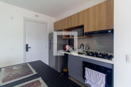Sala/Cozinha de apartamento à venda com 1 quarto, 31m² em Vila Santa Clara, São Paulo