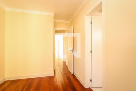 Suite de apartamento para alugar com 3 quartos, 177m² em Jardim Colombo, São Paulo