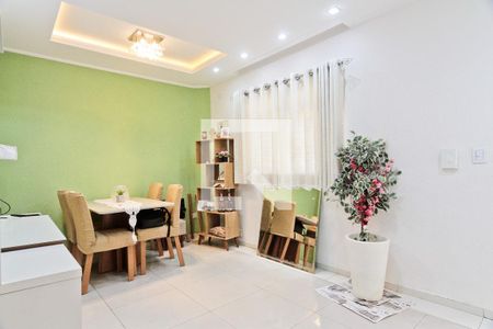 Sala de casa de condomínio para alugar com 2 quartos, 100m² em Vila Pereira Cerca, São Paulo