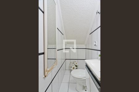 Lavabo de casa de condomínio para alugar com 2 quartos, 100m² em Vila Pereira Cerca, São Paulo