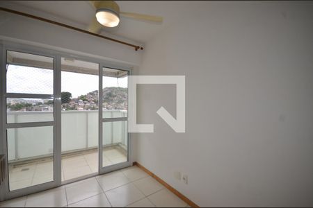 Sala de apartamento para alugar com 2 quartos, 56m² em Campinho, Rio de Janeiro