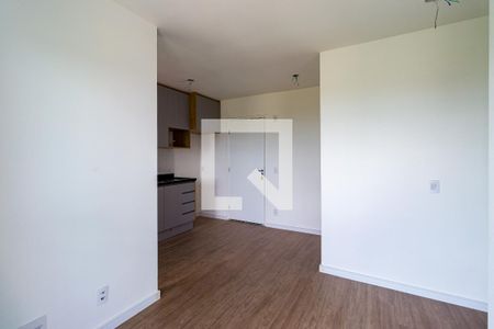 Sala de apartamento para alugar com 2 quartos, 38m² em Paraíso do Morumbi, São Paulo